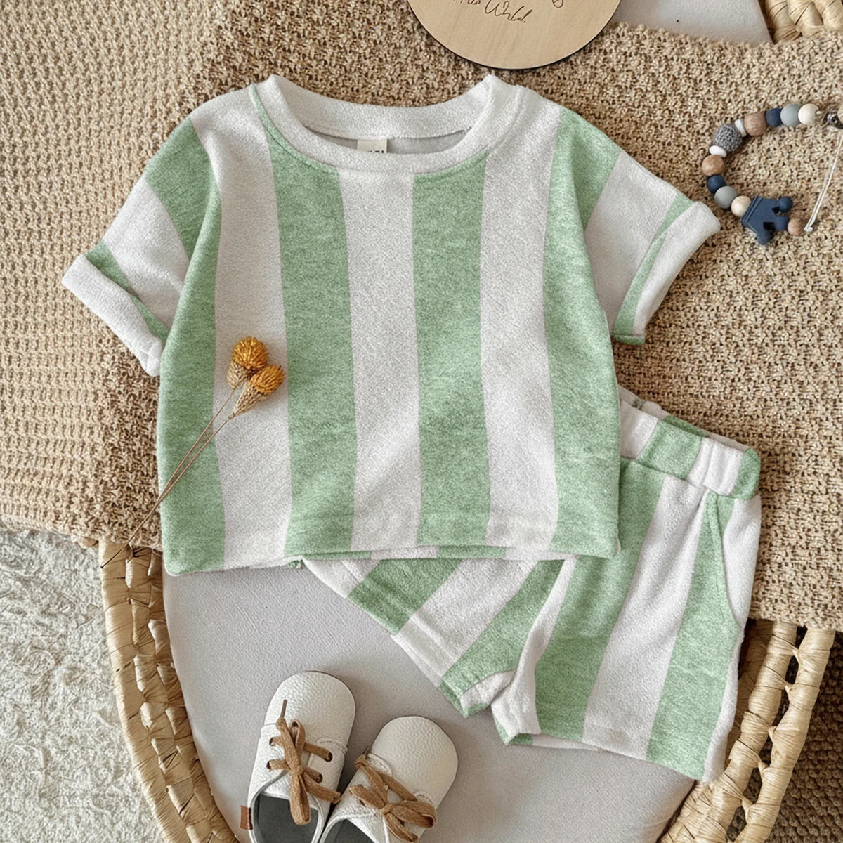 Kids Striped 2-Piece Set – Short Sleeve T-Shirt & Shorts for Boys & Girls